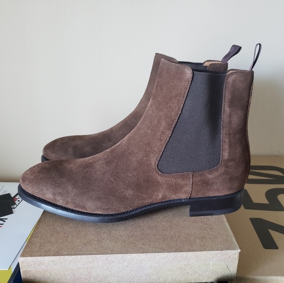 magnanni suede chelsea boots